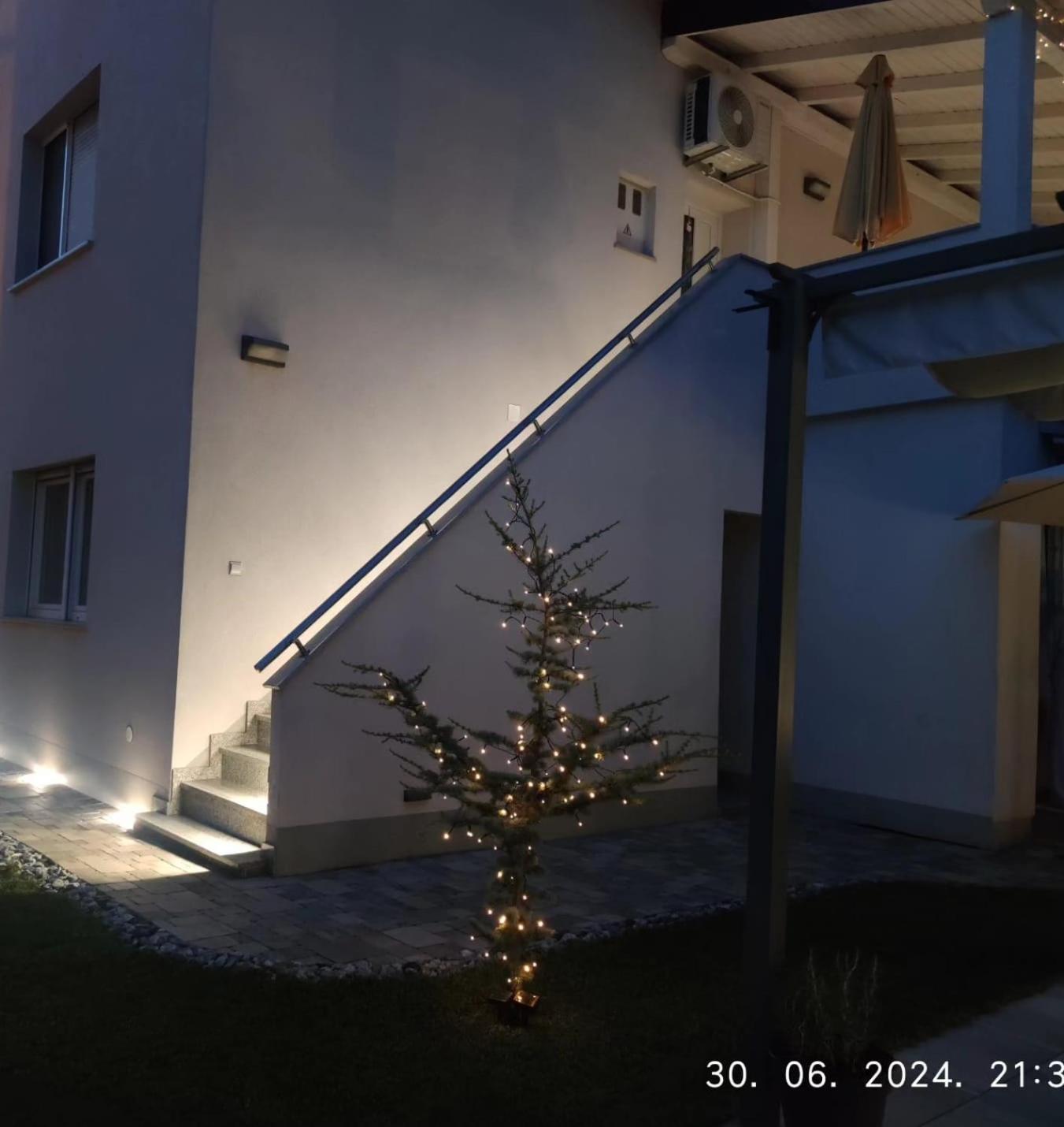 Lumani Apartment Zagreb With Free Parking מראה חיצוני תמונה